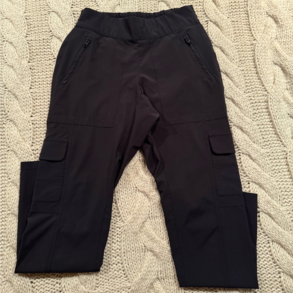 Athleta‎ cargo polyester pants (0)